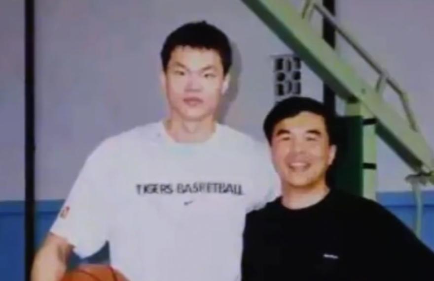 球盟会体育超级爆冷!李月汝复出4中0仅0分4板 飞翼狂赢联盟第一30分