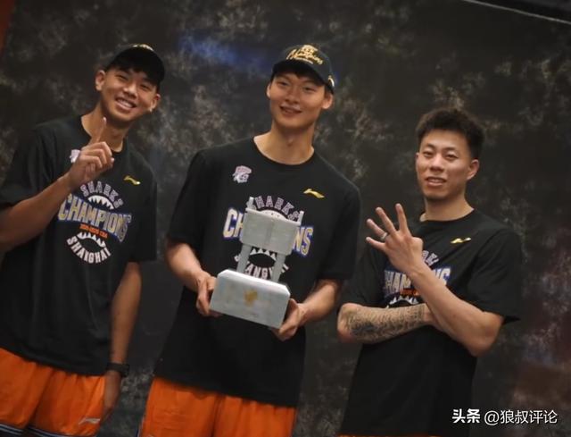 四场失利合计被逆转71分!均龄25.06岁成马刺借口?官推发声力挺