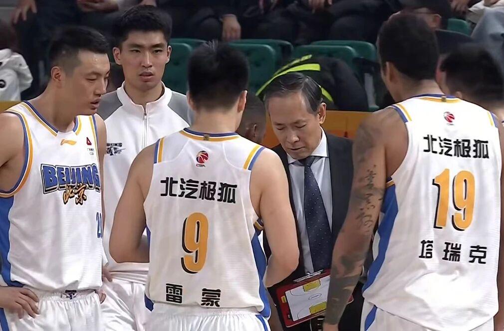 纽约尼克斯队时隔53年再夺NBA总冠军