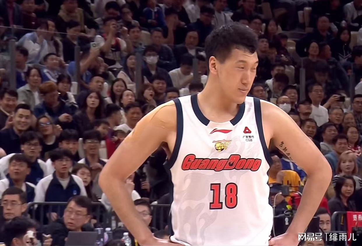 球盟会体育同样是NBA传奇巨星,为何科比营销害人,詹姆斯营销却无害?