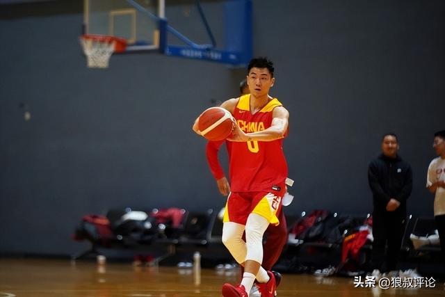 太强了！总决赛场均32.6分，又一名二轮秀拿到FMVP，上一位是他