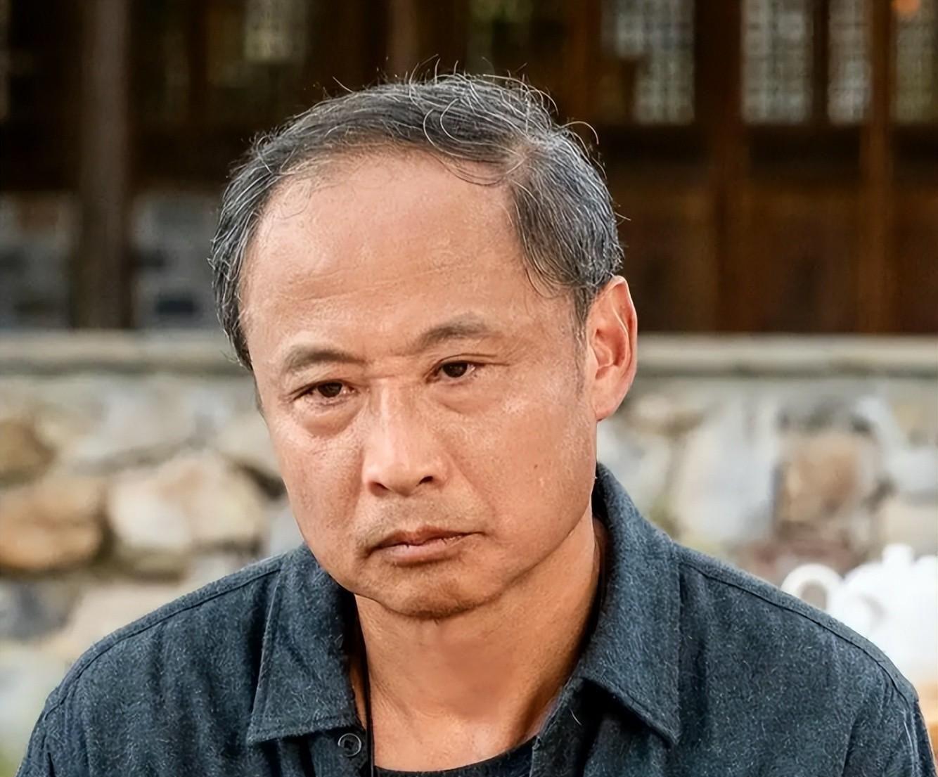 球盟会体育曝湖人有意追墨菲 鹈鹕公布要价