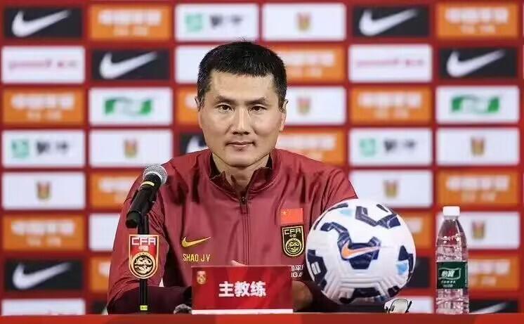 御用名哨尽力了，尼克斯逆转完成53年之梦，末节之王无悬念加冕
