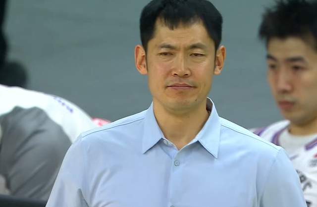球盟会体育尼克斯剑指时隔53年夺冠!福斯特主裁近十战全胜 终结战赢39.4分