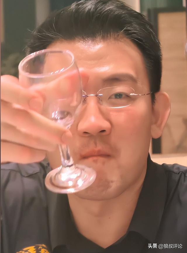 夺冠当晚纽约警方逮捕63人,尼克斯球员呼吁球迷理性庆祝