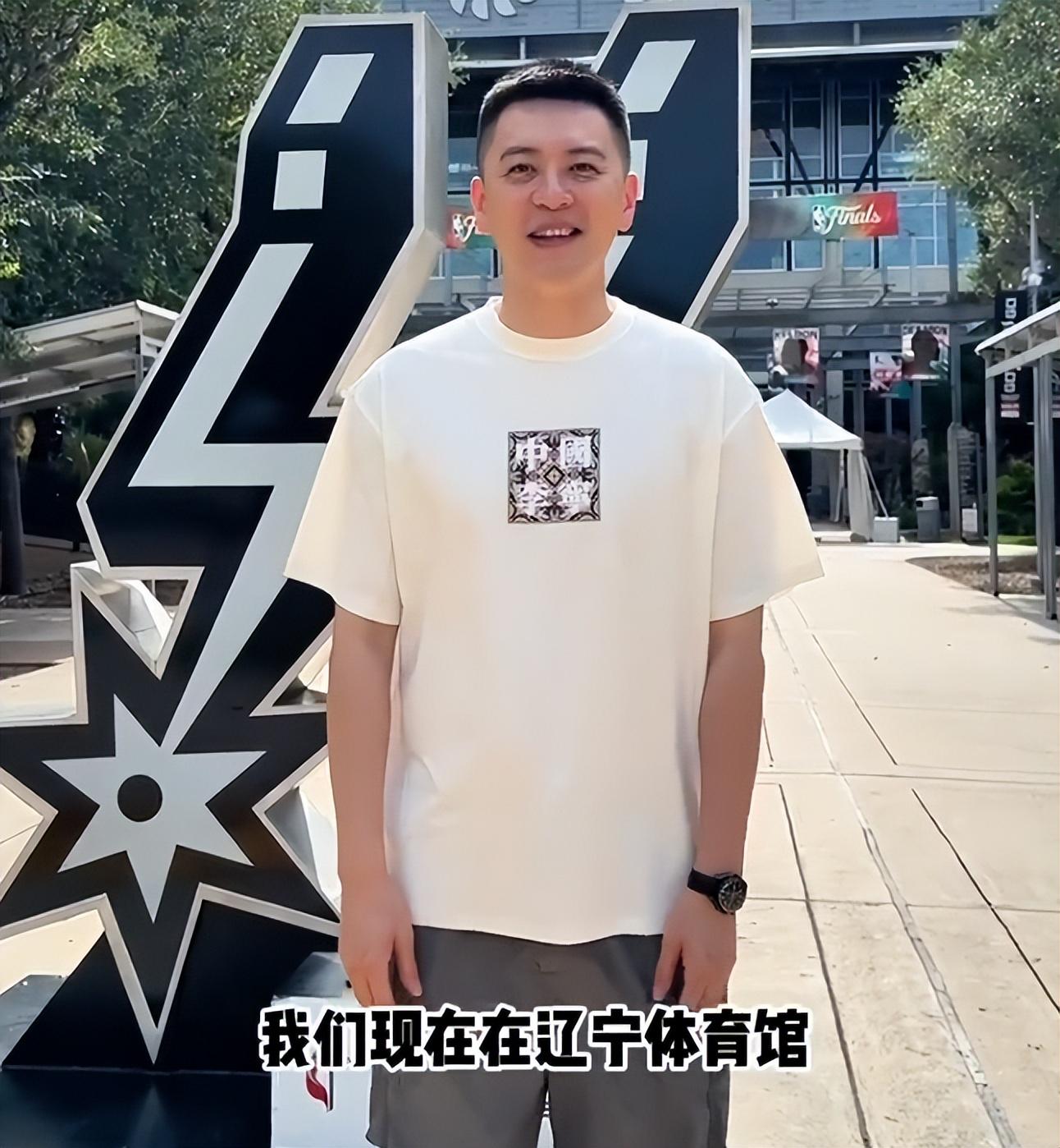 前独行侠队友!丁彦雨航祝贺布伦森夺冠获FMVP 邀请来中国